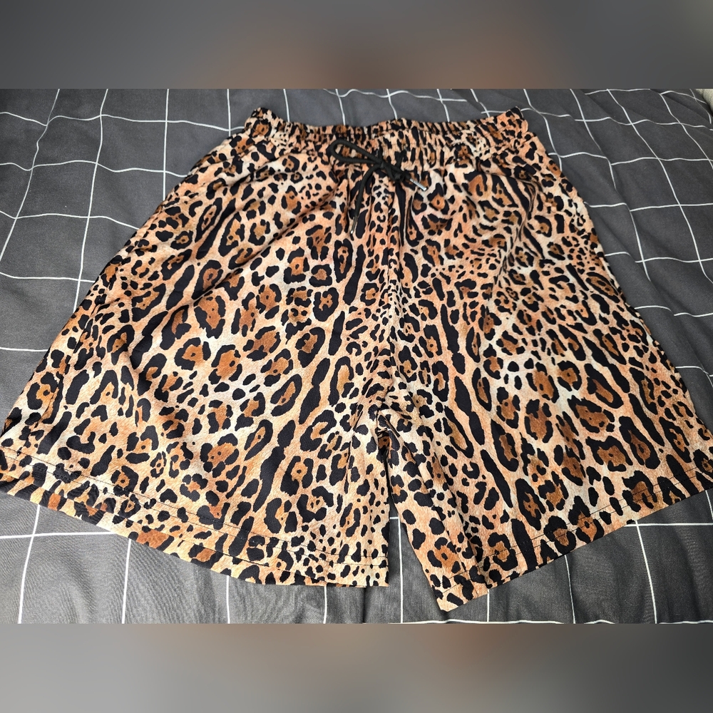 Men's Leopard Shorts